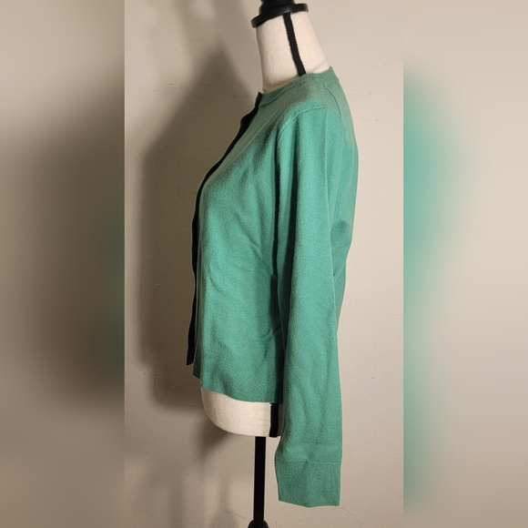 Buttom-Up Cardigan - Picture 2 of 5